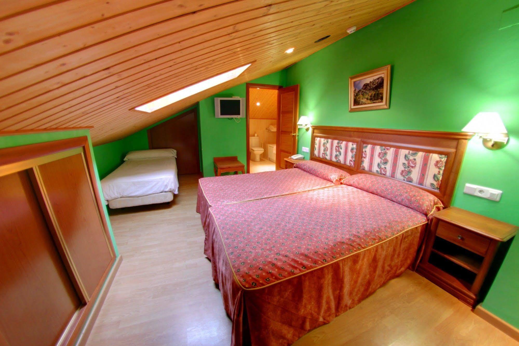 Hotel Balneario Parque De Cazorla Arroyo Frio Exteriér fotografie